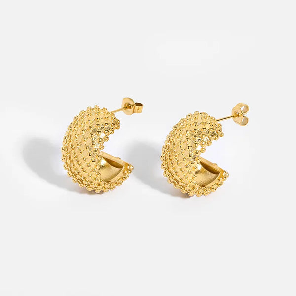 Gracie Textured Gold Earring