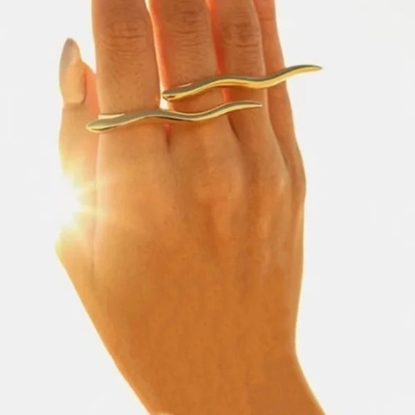 Long wavy ring -Adjustable